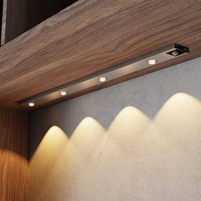 LED SENSOR DE MOVIMIENTO 40 cm